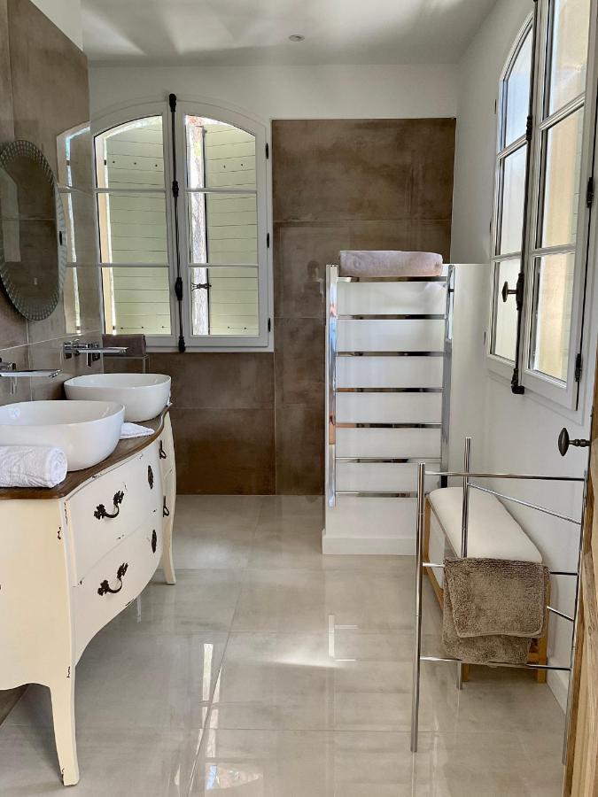 La Soleillade Aixoise Bed & Breakfast Aix-en-Provence Bagian luar foto