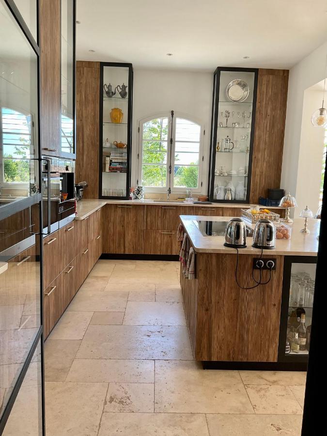 La Soleillade Aixoise Bed & Breakfast Aix-en-Provence Bagian luar foto